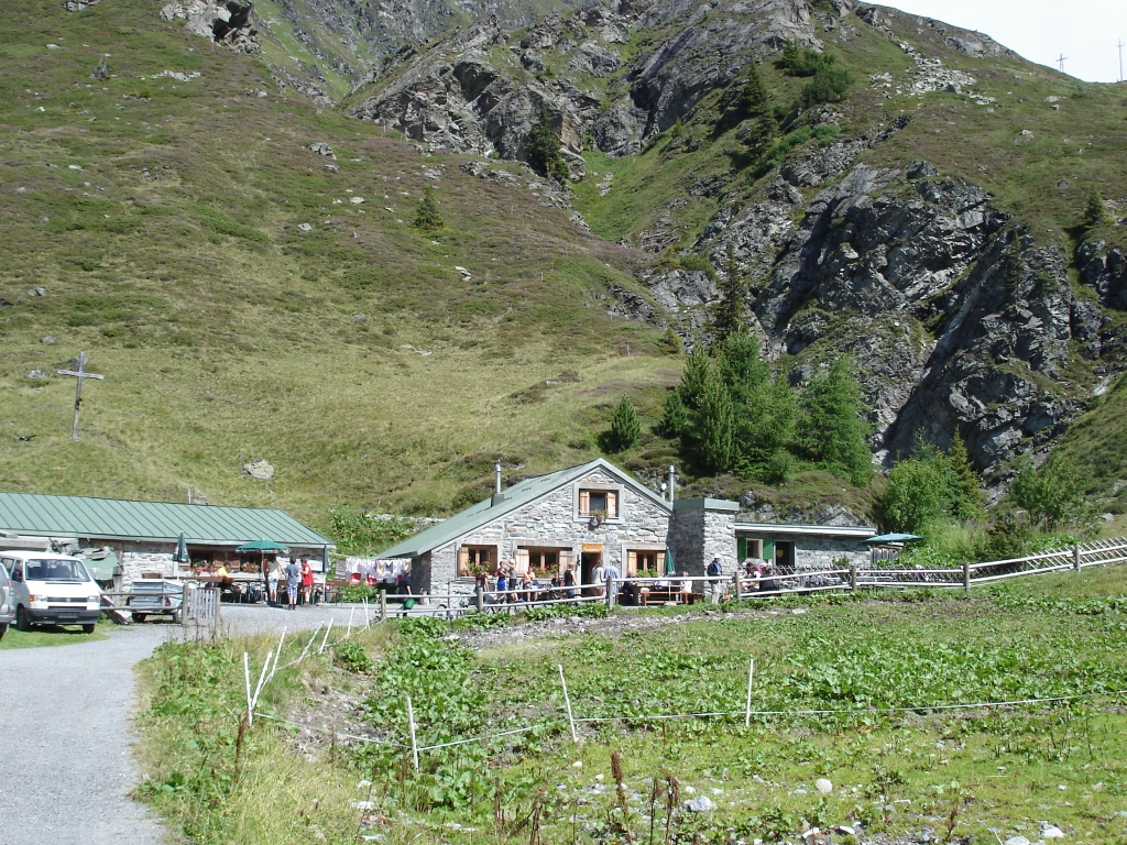 2011:08:12 11:36:46