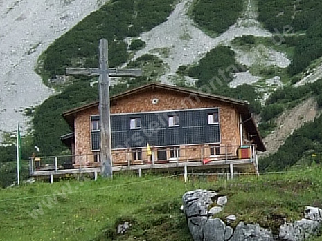 Heinrich-Hueter Hütte 1.766 m