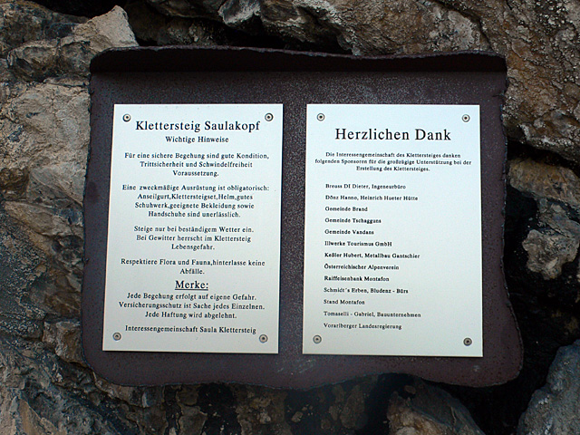 Hinweistafel beim Einstieg